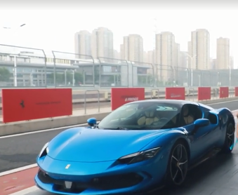 法拉利SF90 Stradale：混动超跑正式发布
